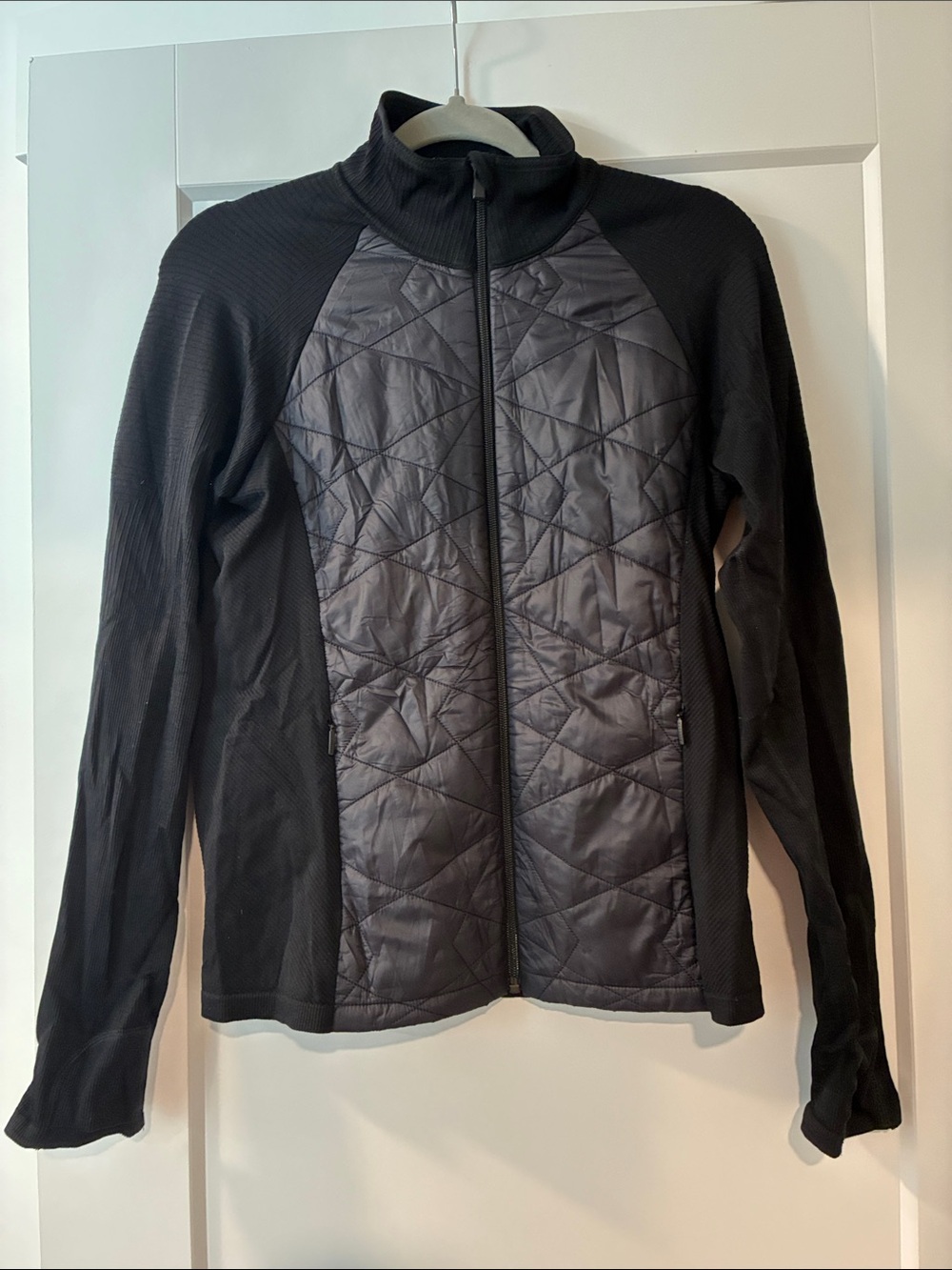 Women’s Quilted Hybrid Jacket - Black